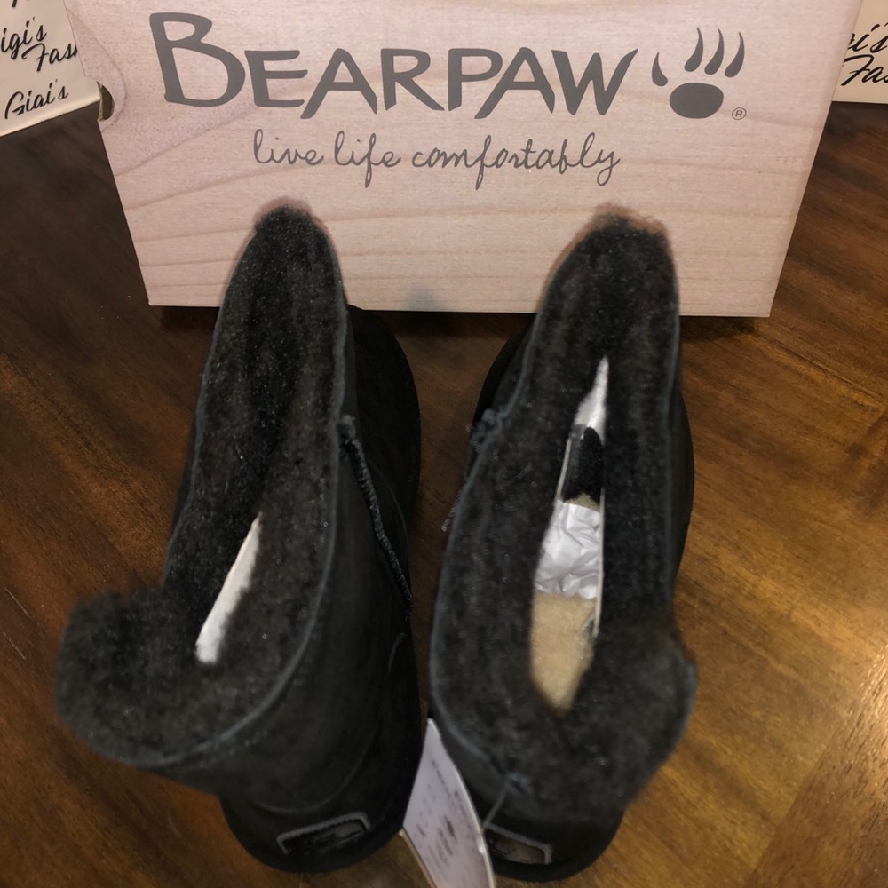 Bearpaw Pam Suede Ankle Bootie - Picture 8 of 12